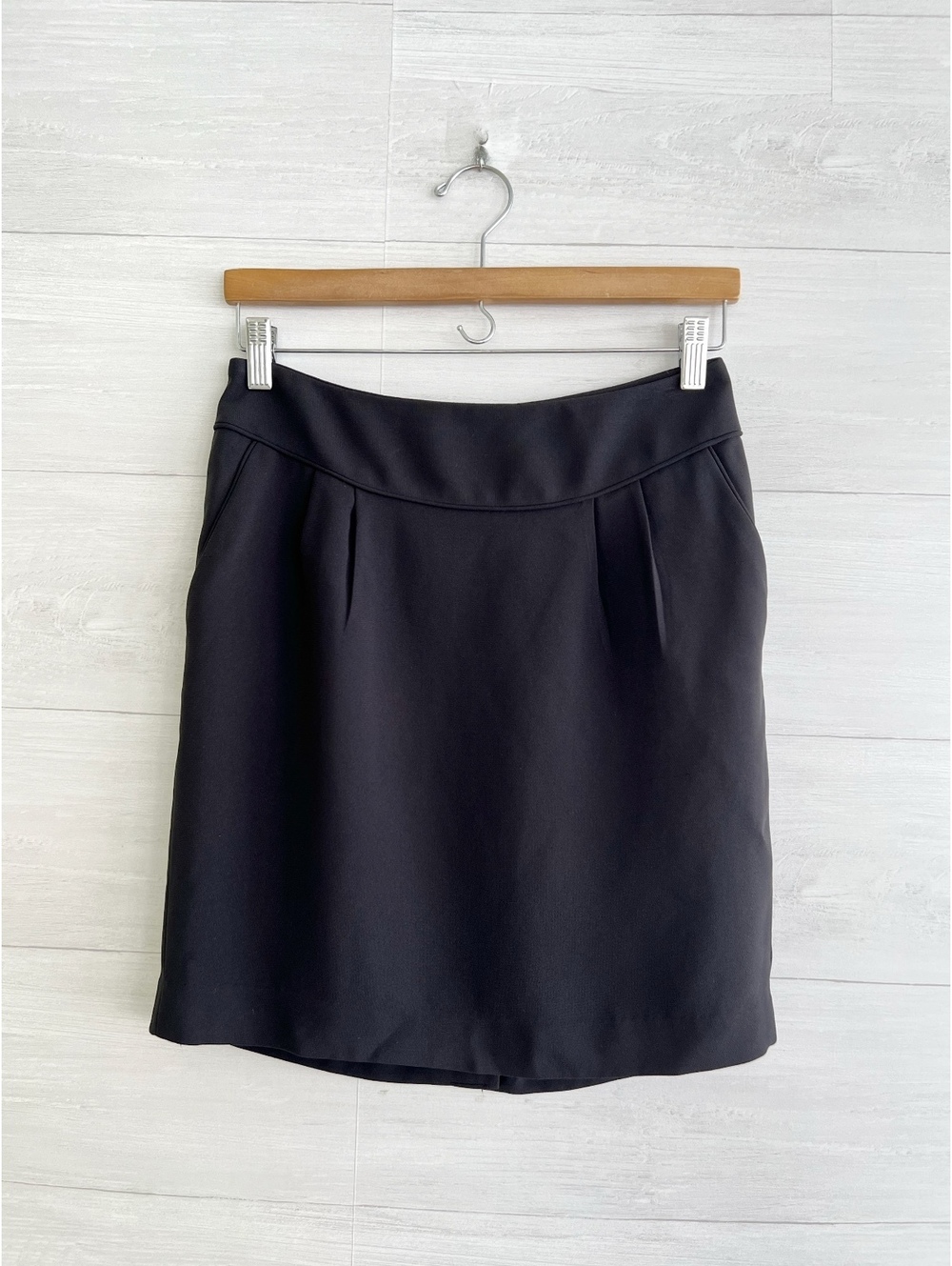 Express Design Studio Black Pleated Pencil Skirt Size 4 Y2K Career Lined